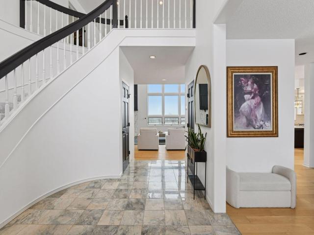 7041 Kenmare Drive Bloomington MN 55438 - MLS# 7023549