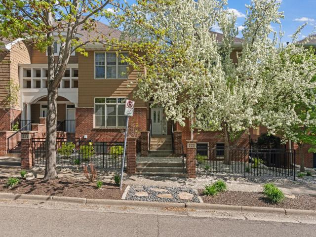 222 Ridgewood Avenue Minneapolis MN 55403 - MLS# 7024262