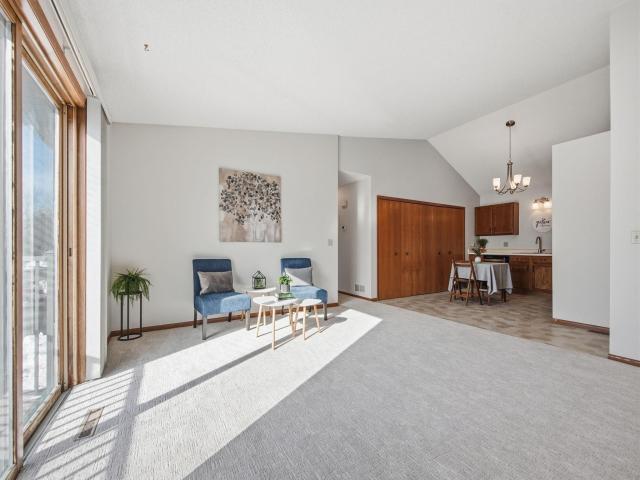 3286 Greenbrier Street Unit 3286C Vadnais Heights MN 55127 - MLS# 7024468