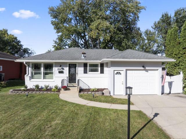 2405 11th Avenue NW Rochester MN 55901 - MLS# 7024917