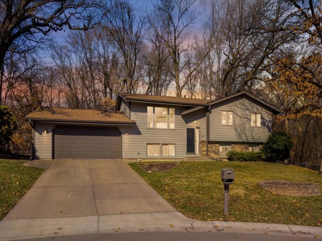 6576 Forestview Lane N Maple Grove MN 55369 - MLS# 7024953