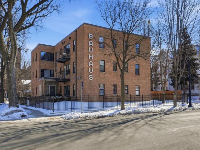 2201 3rd Avenue S Unit 105 Minneapolis MN 55404 - MLS# 7024960