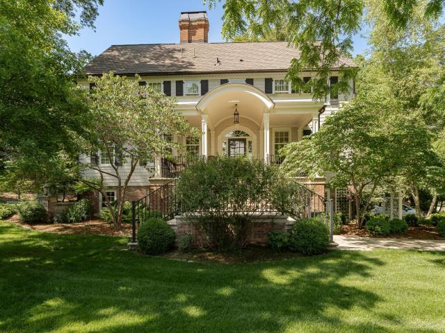 821 8th Avenue SW Rochester MN 55902 - MLS# 7024965