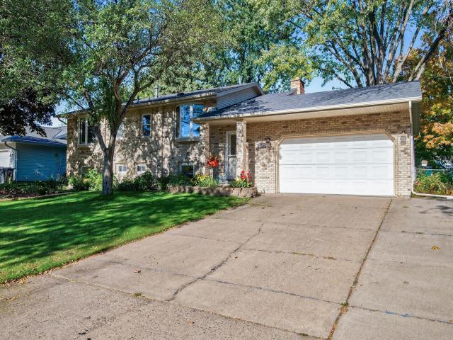 2701 107th Avenue NW Coon Rapids MN 55433 - MLS# 7025148