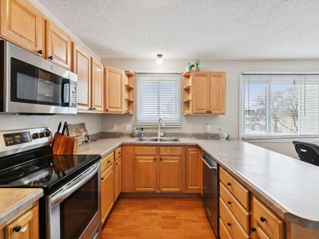 708 Heritage Way Farmington MN 55024 - MLS# 7025272