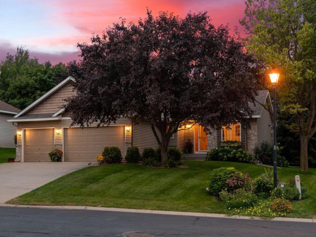 1124 Pond Curve Waconia MN 55387 - MLS# 7025309