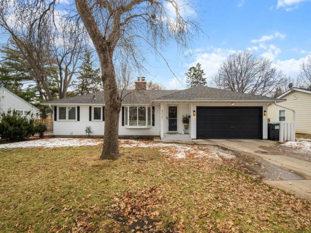 4721 Valley View Road Edina MN 55424 - MLS# 7025372