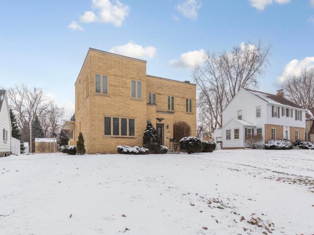 551 Agnes Street Owatonna MN 55060 - MLS# 7025578