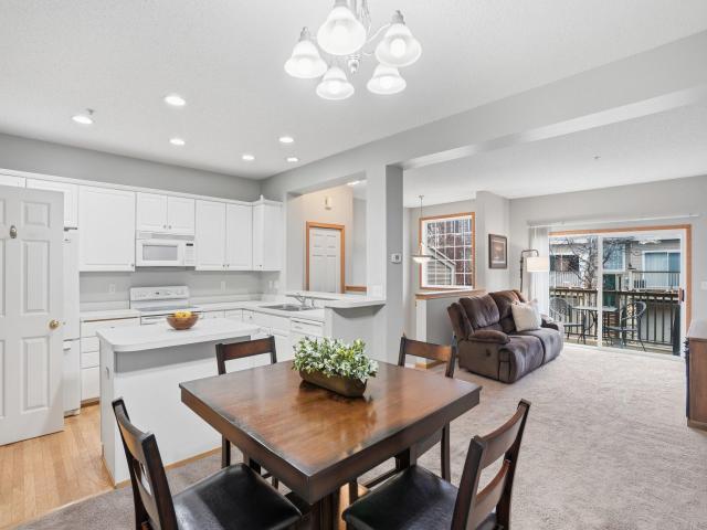 13848 52nd Avenue N Minneapolis MN 55446 - MLS# 7025622