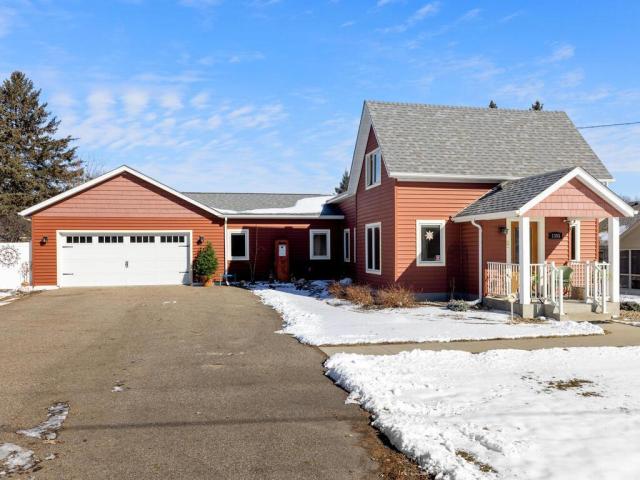 1305 Woodley Street E Northfield MN 55057 - MLS# 7025873