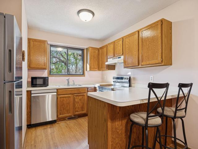 7573 Wedgewood Way Maple Grove MN 55311 - MLS# 7026178