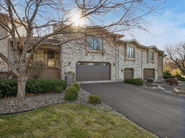 15135 38th Avenue N Plymouth MN 55446 - MLS# 7026336