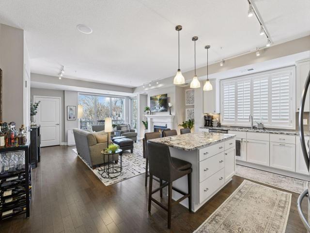 3962 Wooddale Avenue S Unit 201E Minneapolis MN 55416 - MLS# 7026444