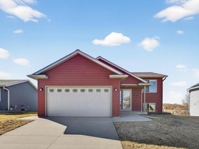 5315 Castleview Drive NW Rochester MN 55901 - MLS# 7026637