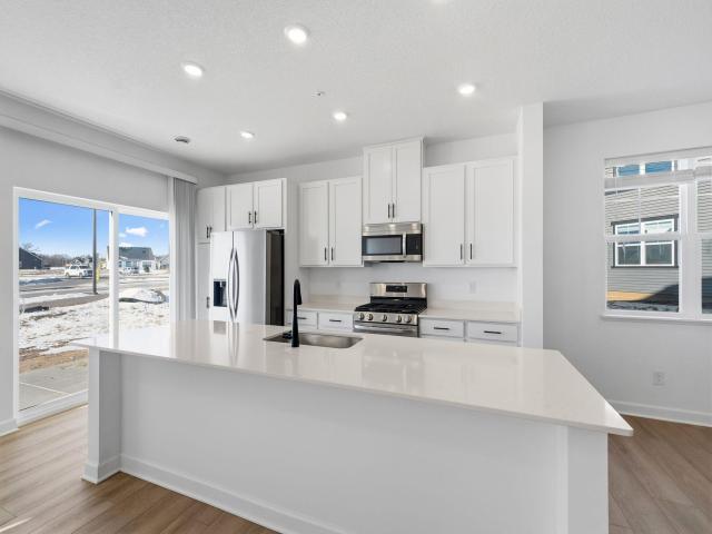 10539 Harbor Lane N Maple Grove MN 55369 - MLS# 7026755