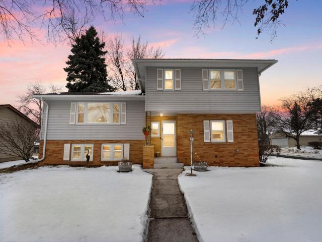 901 Cheri Lane Saint Paul MN 55120 - MLS# 7026761