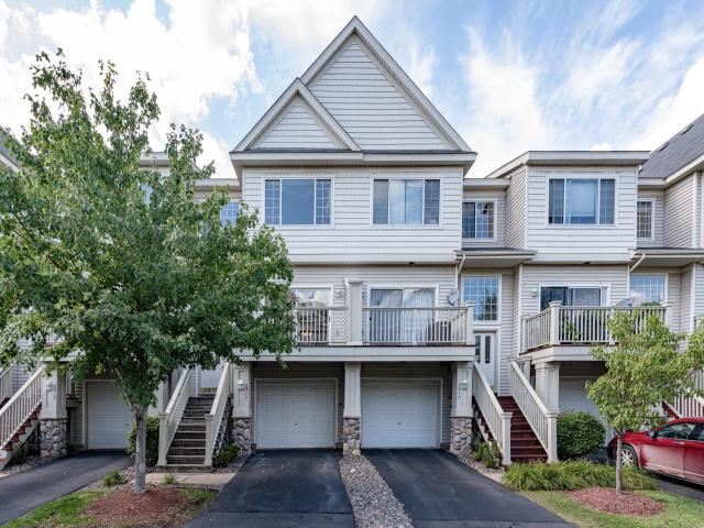 2315 Eagle Trace Lane Saint Paul MN 55129 - MLS# 7026831