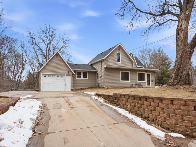 900 Greenvale Avenue W Northfield MN 55057 - MLS# 7026860