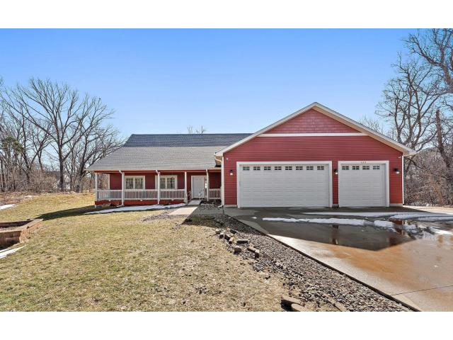 438 Wildwood Road Mahtomedi MN 55115 - MLS# 7026876