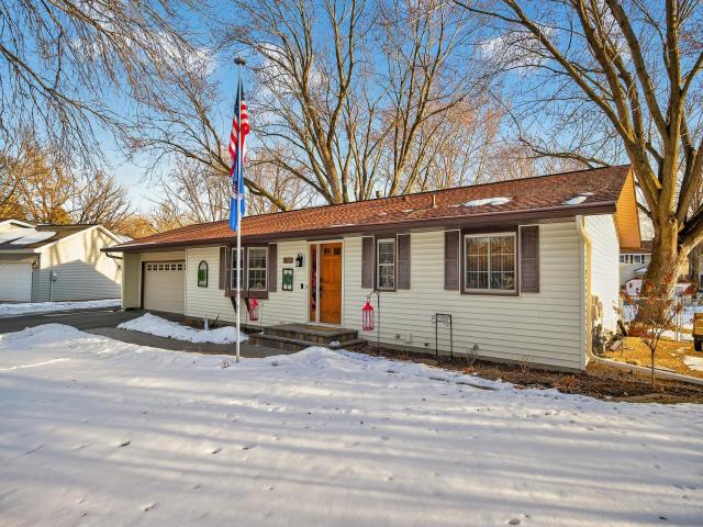 10729 103rd Place N Maple Grove MN 55369 - MLS# 7027272