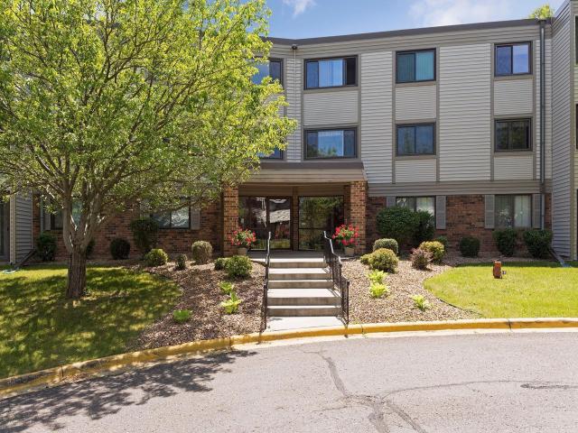 4385 Trenton Lane N Unit 312 Minneapolis MN 55442 - MLS# 7027299