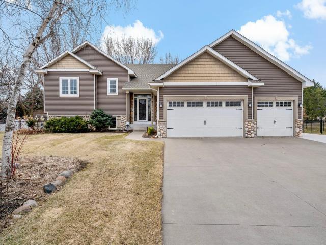 20599 Islandview Circle Lakeville MN 55044 - MLS# 7027315