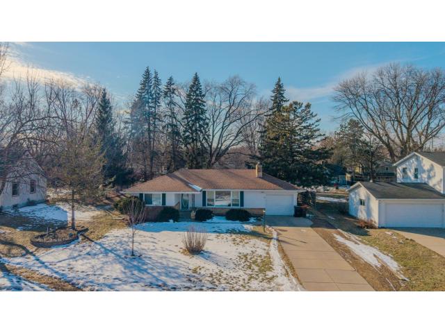 2187 Burr Street Maplewood MN 55117 - MLS# 7027322