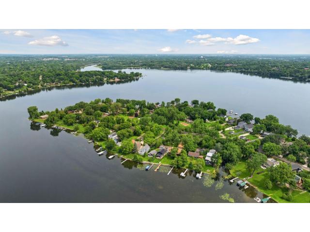 217 Peninsula Road Minneapolis MN 55441 - MLS# 7027357