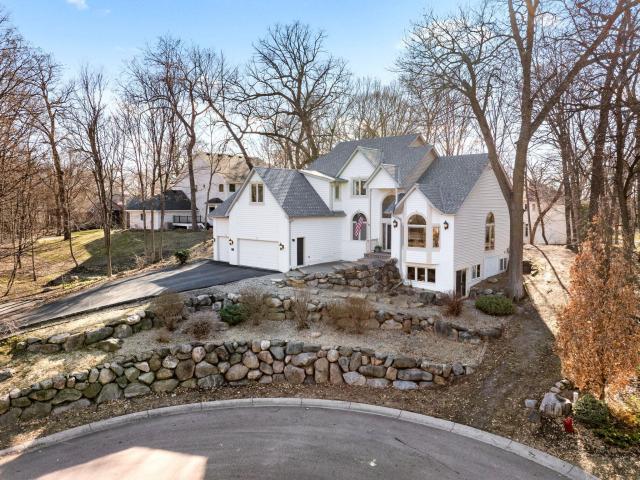 8941 Vandergriff Way N Maple Grove MN 55311 - MLS# 7027391