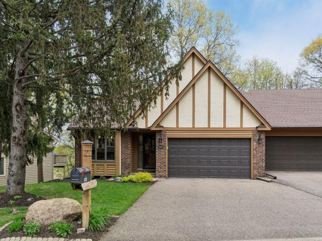 6843 Stonewood Court Eden Prairie MN 55346 - MLS# 7027583