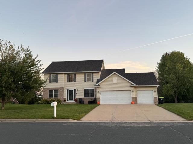 747 Willowmere Drive Zumbrota MN 55992 - MLS# 7027876