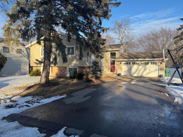 6806 Deerwood Lane N Maple Grove MN 55369 - MLS# 7028074