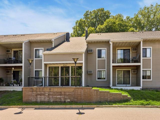 4151 Boone Avenue N Unit 106 Minneapolis MN 55427 - MLS# 7028147