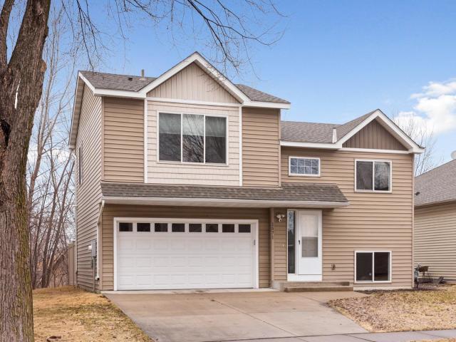 1571 Christie Place Saint Paul MN 55106 - MLS# 7028165