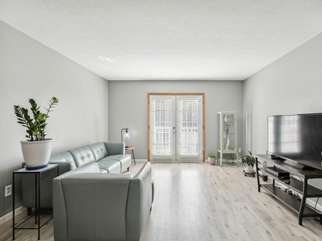 1860 Mcmenemy Street Unit E Maplewood MN 55117 - MLS# 7028233