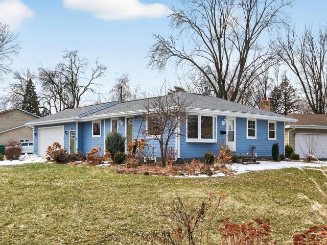 8328 Johnson Circle Bloomington MN 55437 - MLS# 7028429