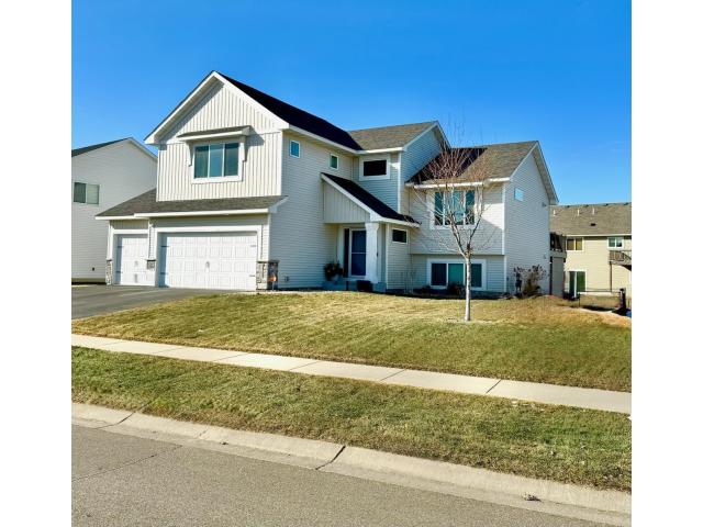 17821 Essex Lane Farmington MN 55044 - MLS# 7028507