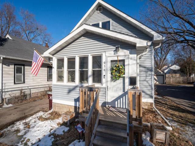 954 Oakdale Avenue Saint Paul MN 55118 - MLS# 7028642