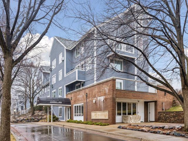 4221 Upton Avenue S Unit 202 Minneapolis MN 55410 - MLS# 7028944