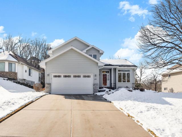 2290 Hillwood Drive E Saint Paul MN 55119 - MLS# 7028960