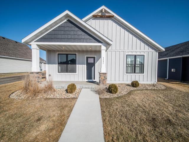 5247 Harvest Lake Drive NW Rochester MN 55901 - MLS# 7029031
