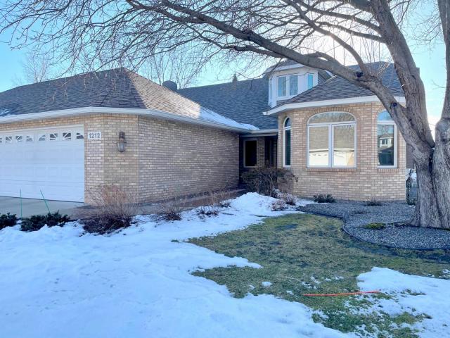 1212 Silverthorn Court Saint Paul MN 55126 - MLS# 7029142