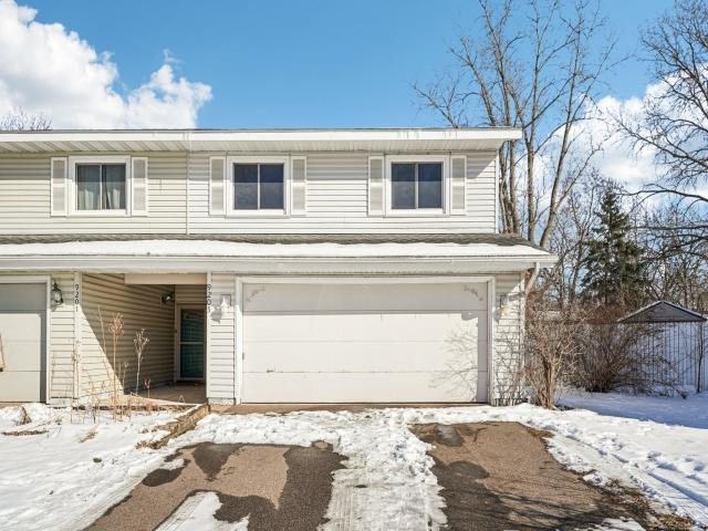 9205 29th Avenue N Minneapolis MN 55427 - MLS# 7029275