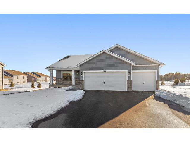 5124 Mustang Circle Saint Paul MN 55129 - MLS# 7029348