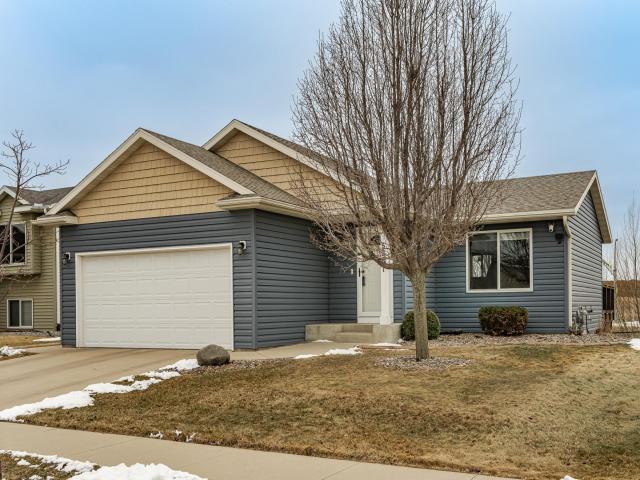 5301 Castleview Drive NW Rochester MN 55901 - MLS# 7029440