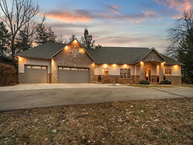 8760 Pine Crest Lane NW Rochester MN 55901 - MLS# 7029968