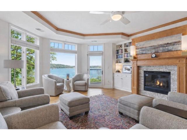 1776 Stieger Lake Lane Unit 211 Victoria MN 55386 - MLS# 7030020