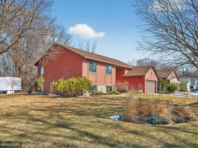 1481 Sextant Avenue E Saint Paul MN 55109 - MLS# 7030036