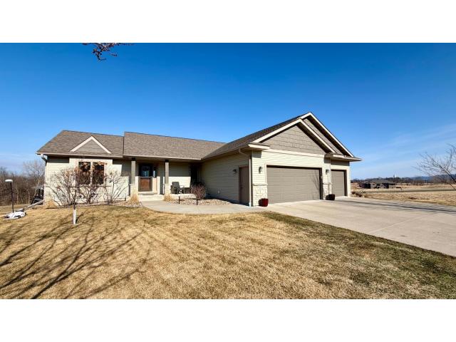 105 Hillwood Drive Lake City MN 55041 - MLS# 7030066