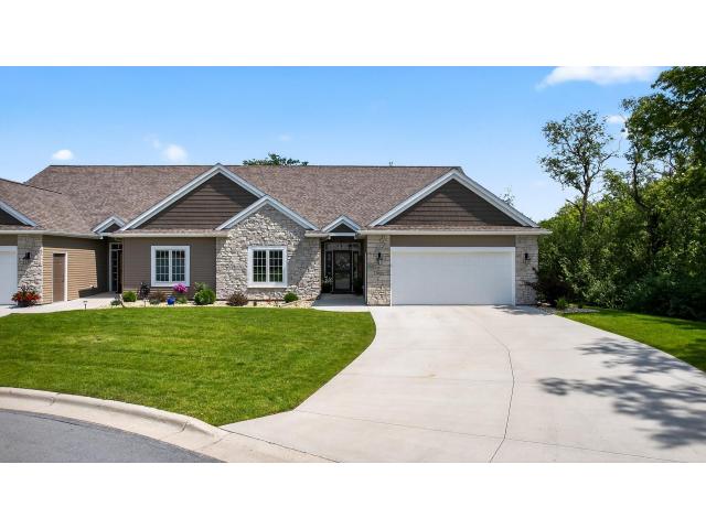 2908 Platinum Drive NE Rochester MN 55906 - MLS# 7030414